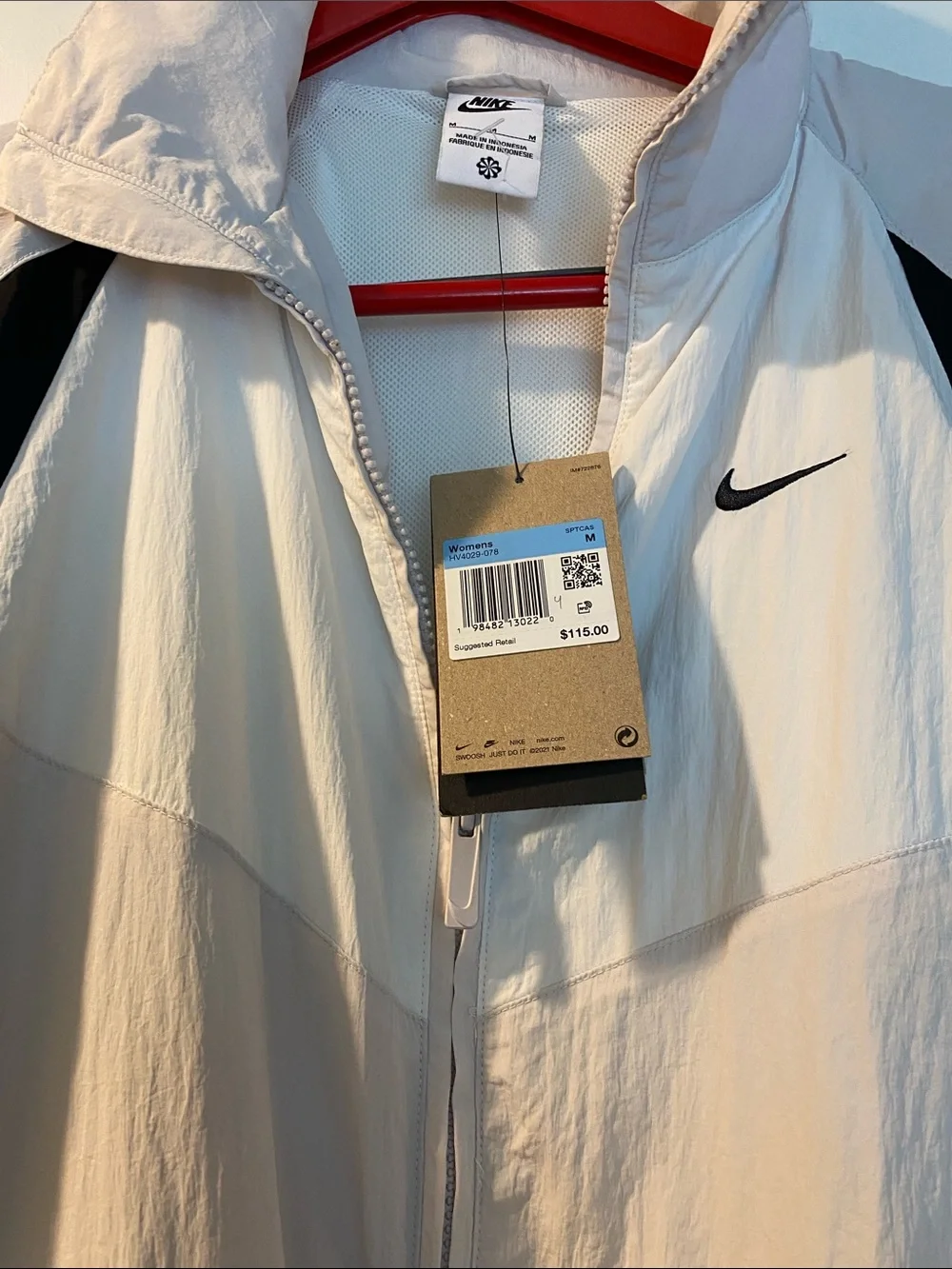 Nike Full Zip Embroidered Logo Oversized Jacket NWT